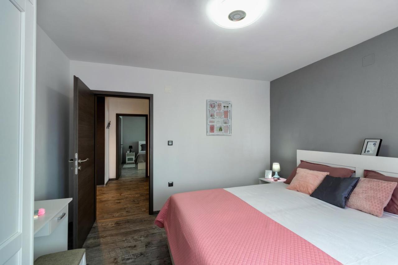Apartman Gabrijela Muntić Eksteriør bilde