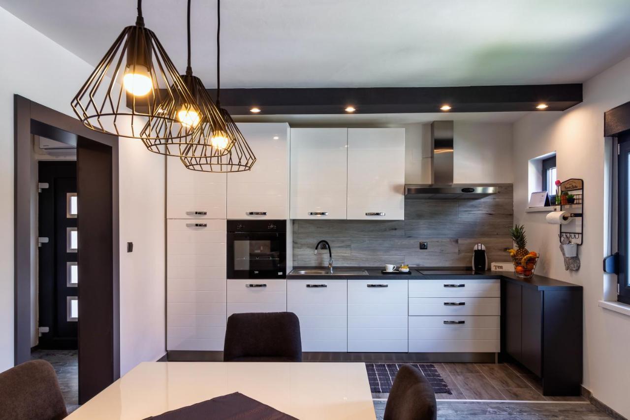 Apartman Gabrijela Muntić Eksteriør bilde